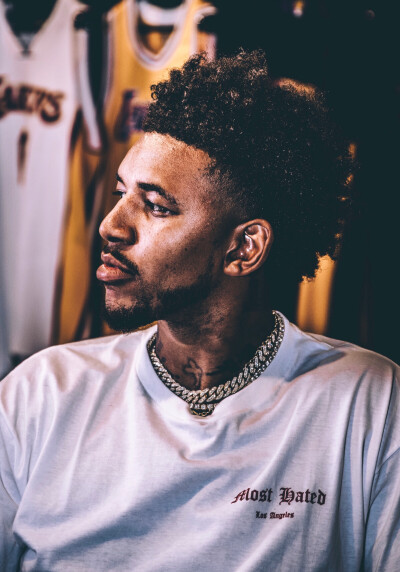 在中后期圈 在中后期圈